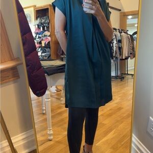 Chic Teal Women's Tunic Top